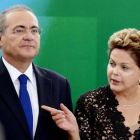 Dilma Rousseff, junto al presidente del Senado Renan Calheiros, investigado en el 'caso Petrobras'.