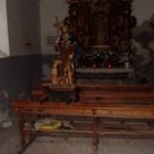 Aspecto del interior de la ermita de San Roque, que debería estar rehabilitada