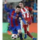 Messi se ha convertido en la tabla de salvación del Barça. DALMAU