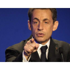 Sarkozy ofrece un discurso durante un mitin electoral en Saint Maurice.