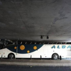 El autocar se quedó empotrado y sin techo en el túnel del Gran Bulevar de Lille.