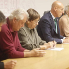 El XIX Curso para Pianistas, Directores y Joven Orquesta de León (JOL) se presentó ayer en el Salón de los Reyes del Ayuntamiento, en la plaza de San Marcelo. RAMIRO