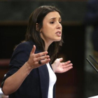 Irene Montero defendió la moción de censura contra Rajoy.