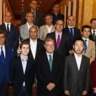 La clausura de la 28 edición del Magistral de Ajedrez con los jugadores, organizadores, patrocinadores y autoridades