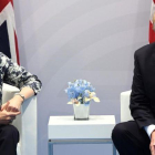 La primera ministra británica, Theresa May, y el presidente de EEUU, Donald Trump, en la cumbre del G-20 en Hamburgo.