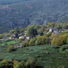 Una panorámica de la aldea ancaresa de Villarbón.