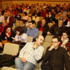 Los trabajadores, en una imagen de archivo, en una de las asambleas en la que se aprobó el ERE.