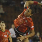 La brasileña Silvia lideró la victoria de las leonesas.