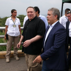 El secretario de Estado de EE UU, Mike Pompeo y el presidente de Colombia, Ivan Duque en la frontera entre Colombia y Venezuela.