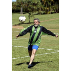 Lula da Silva juega al fútbol en una foto de archivo