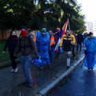 Los participantes de la marcha que ayer llegó a Astorga.