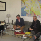 Carrasco recibió a la comisión maragata ayer en León.