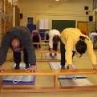 La actividad de yoga en adultos es la más solicitada y hay lista de espera