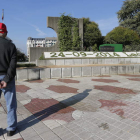 El calendario vegetal inaugurado ayer será actualizado todos los días por operarios de jardines.