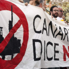 Una manifestación contraria a las prospecciones.