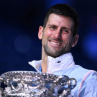 Novak Djokovic se vuelve a coronar en Australia. JAMES ROSS