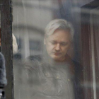 Imagen de Julian Assange en la embajada ecuatoriana en Londres en 2017.