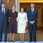 Zapatero posa con su mujer y con el presidente de Portugal y su esposa