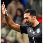 Buffon no pudo contener las lágrimas tras la eliminación.  DAL ZENNARO