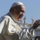 El papa Francisco, en la audiencia de los miércoles en la plaza del Vaticano.