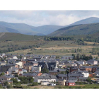 Vista de la localidad de Fabero, que junto a Bárcena, Lillo del Bierzo y San Pedro verán mejorado el servicio de agua potable. L. DE LA MATA