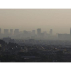 Vista de Barcelona en un día de alta contaminación.