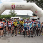 Momento de la salida de la Copa en Quintana de Fuseros.
