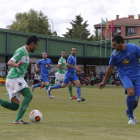 Roberto Puente, a la izquierda, la gran baja astorgana