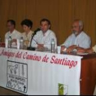 El historiador, José Fernández Arenas, segundo por la derecha, en la presentación del libro