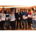 Imagen de los participantes en el taller de empleo, ayer tras recibir sus diplomas. MEDINA