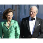 Los reyes de Suecia acuden a un acto en Estocolmo en 2015.