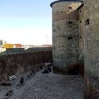 Imagen de la muralla romana de León a la altura del Árco de la Cárcel