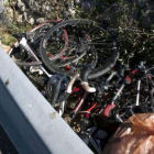 Imagen de las bicicletas de los ciclistas atropellados.