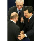 Barroso recibe la felicitación del presidente del Grupo Popular