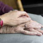 Cuarentena y alzhéimer: cómo cuidar de los enfermos