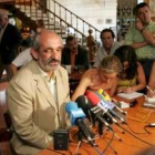 Santos Llamas explica los resultados de las elecciones, en las que obtuvo 24 representantes