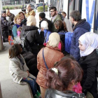 Un grupo de refugiados sirios llegan a España procedentes de Grecia, el año pasado.