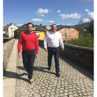 Tino Rodríguez y Gerardo Álvarez Courel, ayer en el Bierzo.