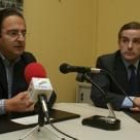 A la izquierda, Luis Aznar, y a la derecha, Emilio Gutiérrez, nuevo director provincial de Educación