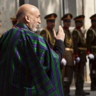 Hamid Karzai, minutos antes de declararse presidente afgano.