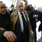 Rato llega a los juzgados de plaza de Catilla en febrero pasado.