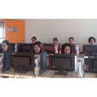 La asociación ha impartido cursos en La Milla y Cabreros del Río. AMULEMER