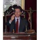 J.L. PINO