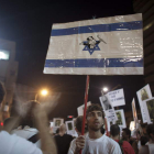 Miles de ‘indignados’ se manifiestan pidiendo cambios sociales en Tel Aviv.