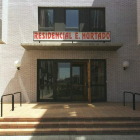 La residencia está ubicada en las proximidades del Campus de Vegazana. RAMIRO