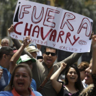 En Lima y otras ciudades de Perú se han realizado protestas sociales exigiendo la renuncia del Fiscal de la Nación.