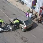 Agentes de la policía local durante un servicio de regulación de tráfico en abril del 2006
