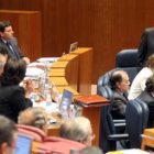 El presidente Juan Vicente Herrera, en un momento de su intervención en el Pleno de las Cortes auton