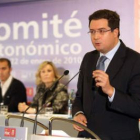Óscar López interviene en el comité del partido.