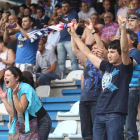 Los aficionados celebraron con júbilo el tanto de Lafuente, que abría la cuenta.